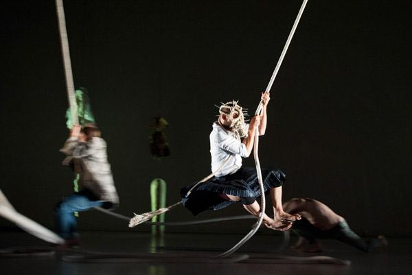 Corps-Étrangers-5341_2