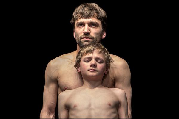 Jan-Martens_Victor_Bild6_Phile-Deprez_2