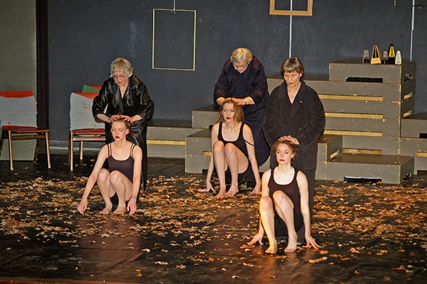 hagazussa2013-1b