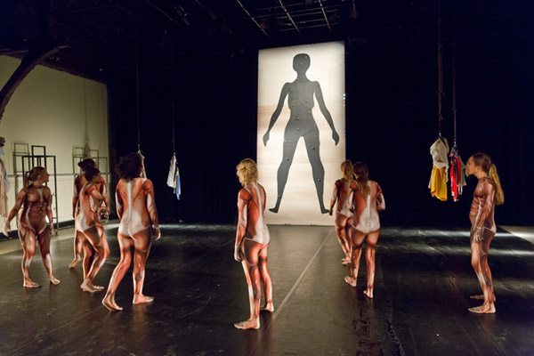 Cactus-Junges-Theater_meat-the-girls_Bild-1_Ralf-Emmerich_1