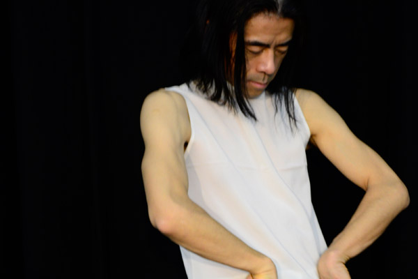 NARZISS-2Foto-Viktoria-Mletzko_2